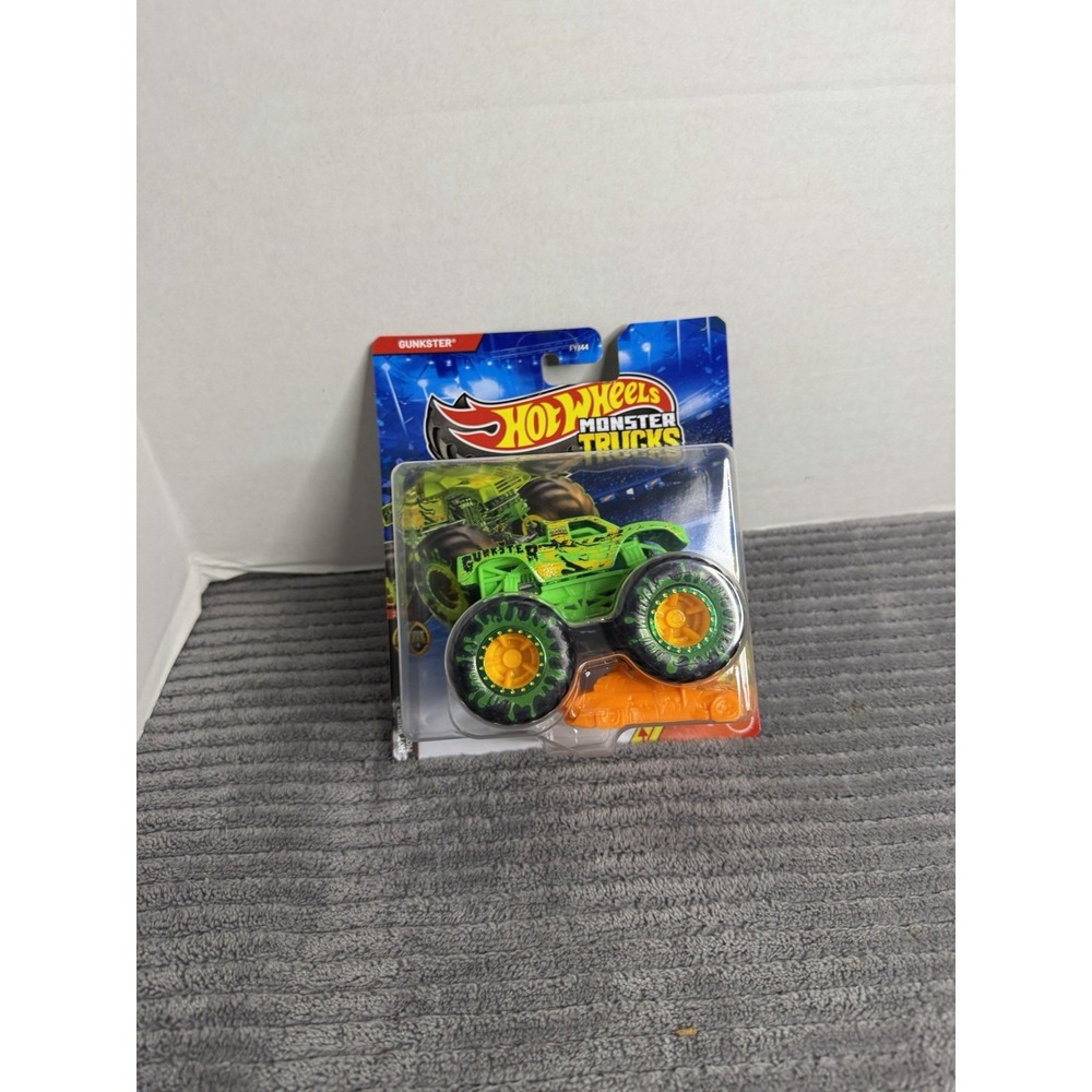 Hot Wheels 1:64 Monster Trucks Gunkster Diecast Truck Green Yellow Black